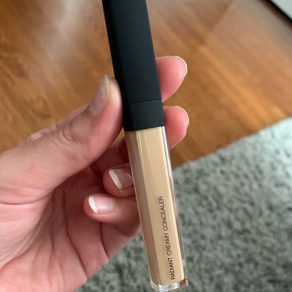 NARS Radiant Creamy Concealer Cafe Con Leche - Picture 2 of 6